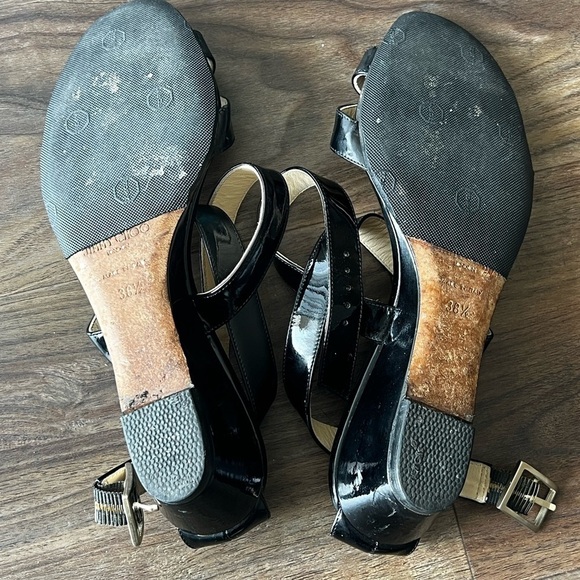 Jimmy Choo “Connor” Black Patent Leather Cross Strap Sandal. Made in Italy - Picture 8 of 10